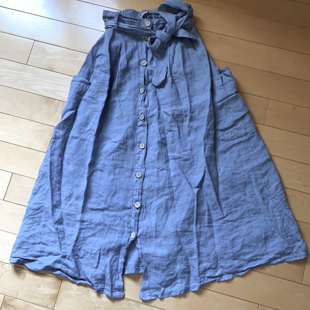 👗 BOGO Blue linen skirt